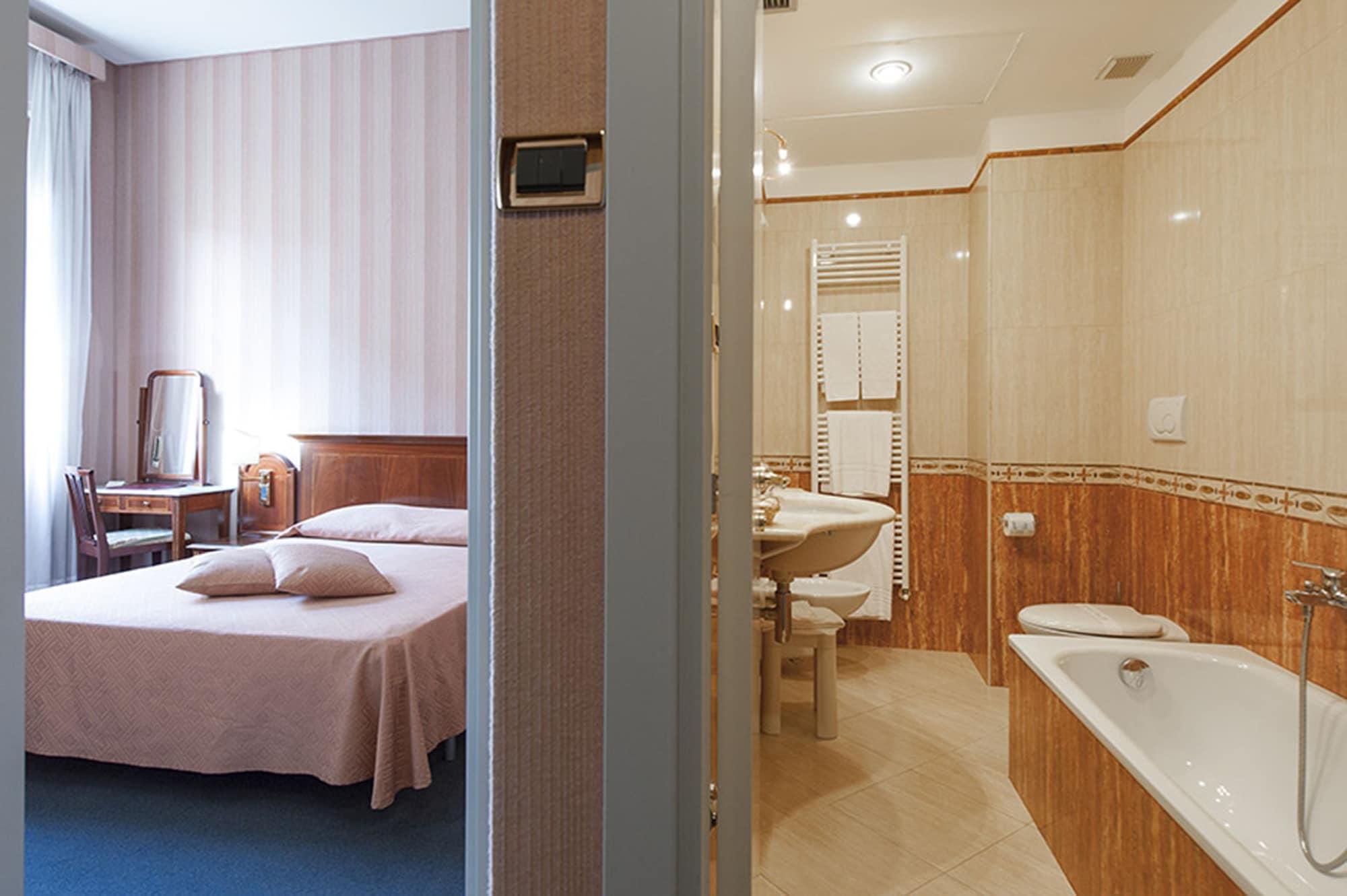 Hotel Esplanade Pescara Buitenkant foto