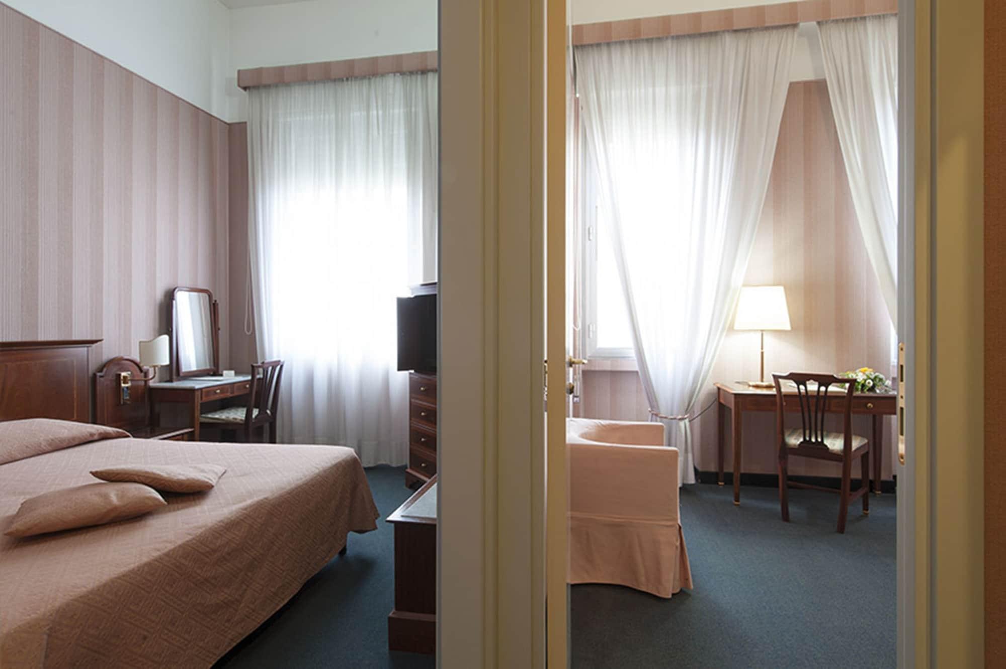 Hotel Esplanade Pescara Buitenkant foto