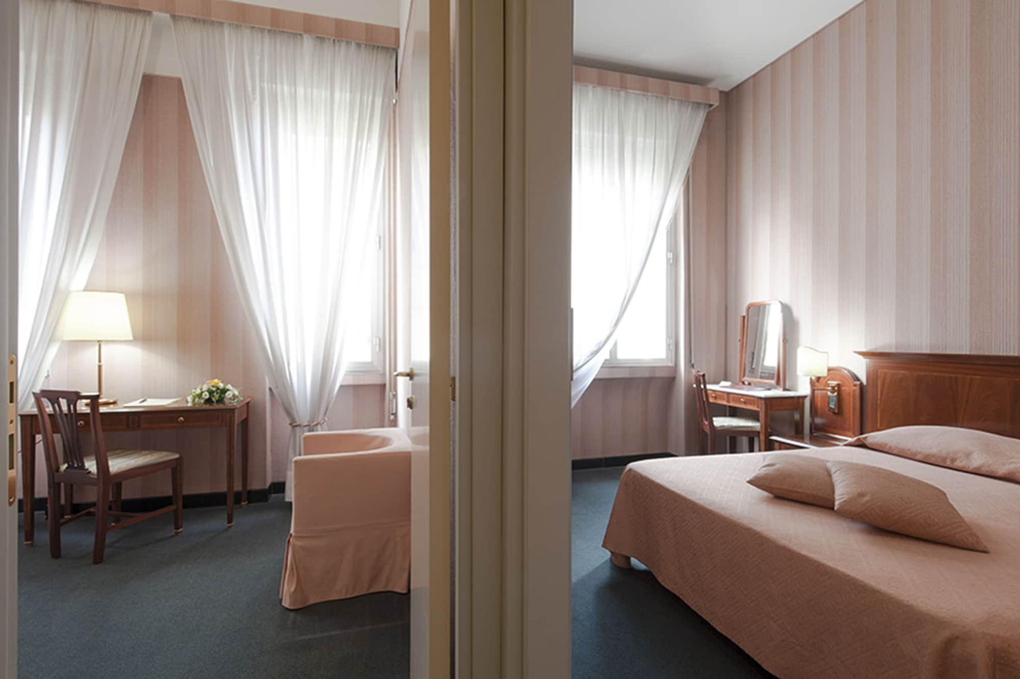 Hotel Esplanade Pescara Buitenkant foto