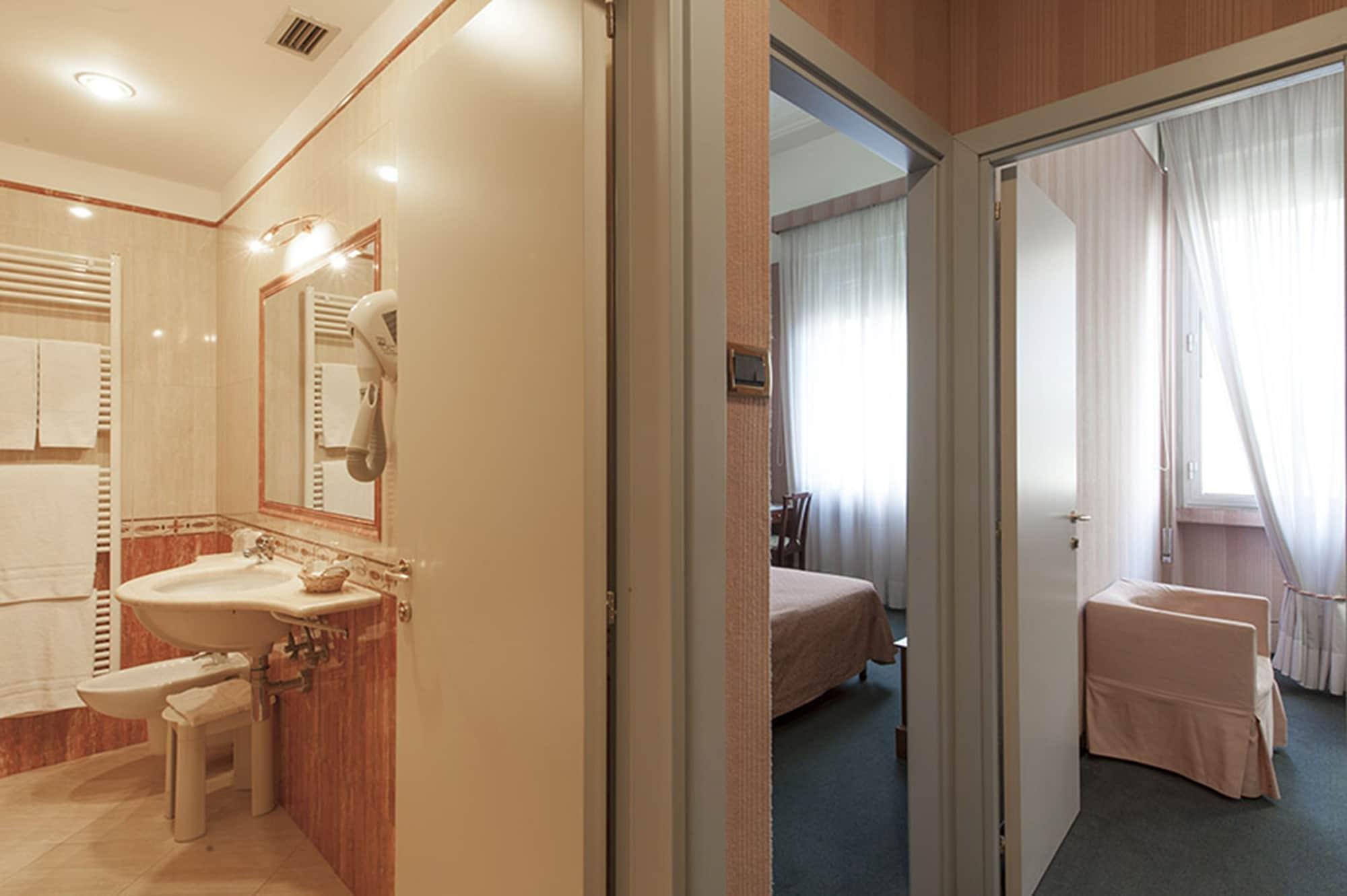 Hotel Esplanade Pescara Buitenkant foto