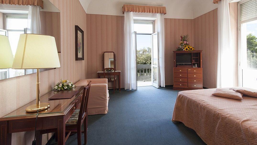 Hotel Esplanade Pescara Buitenkant foto