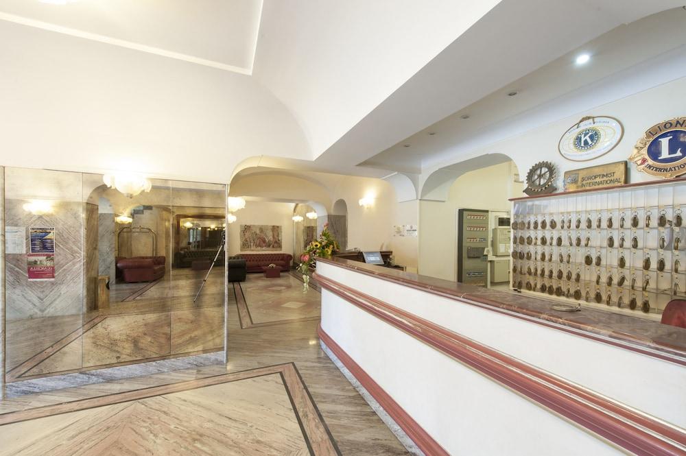 Hotel Esplanade Pescara Buitenkant foto