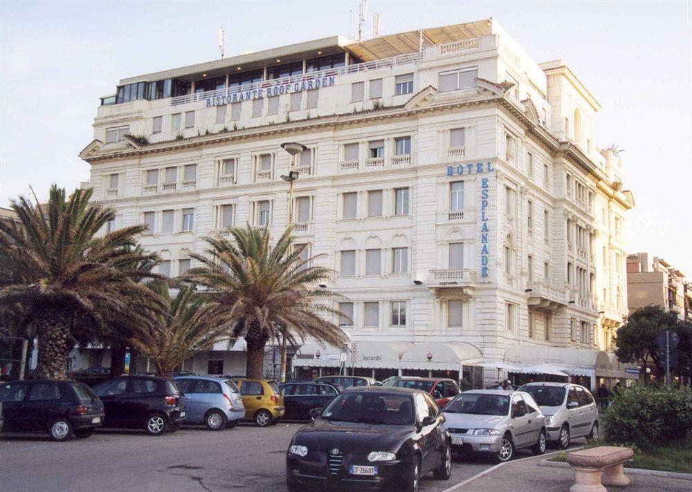 Hotel Esplanade Pescara Buitenkant foto