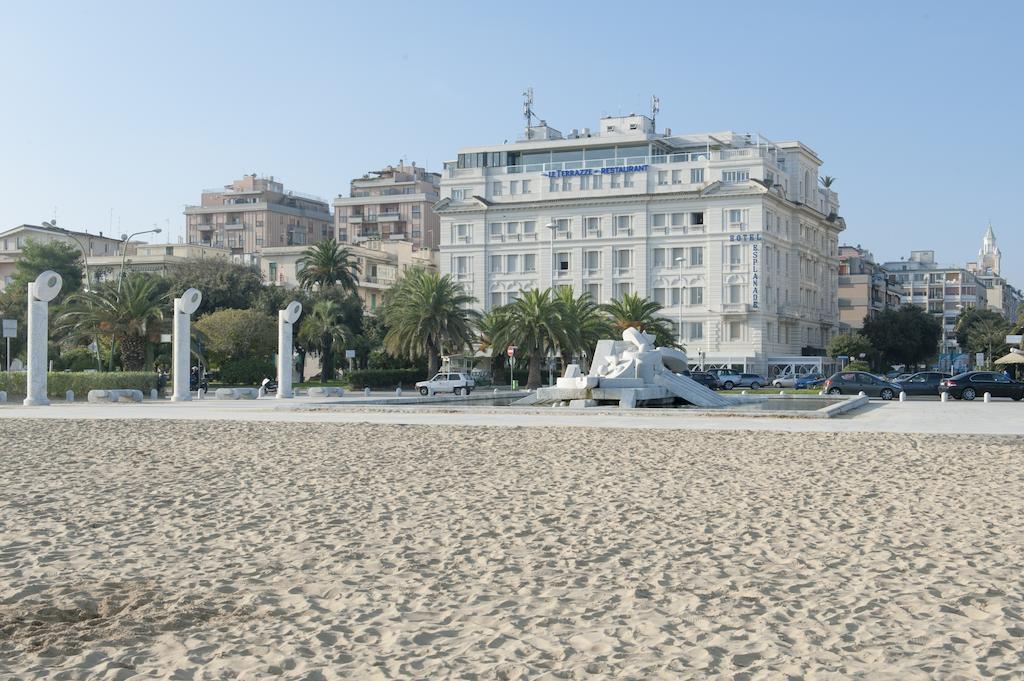 Hotel Esplanade Pescara Buitenkant foto