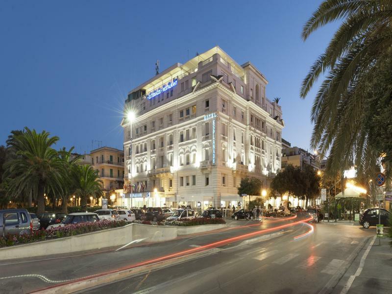 Hotel Esplanade Pescara Buitenkant foto