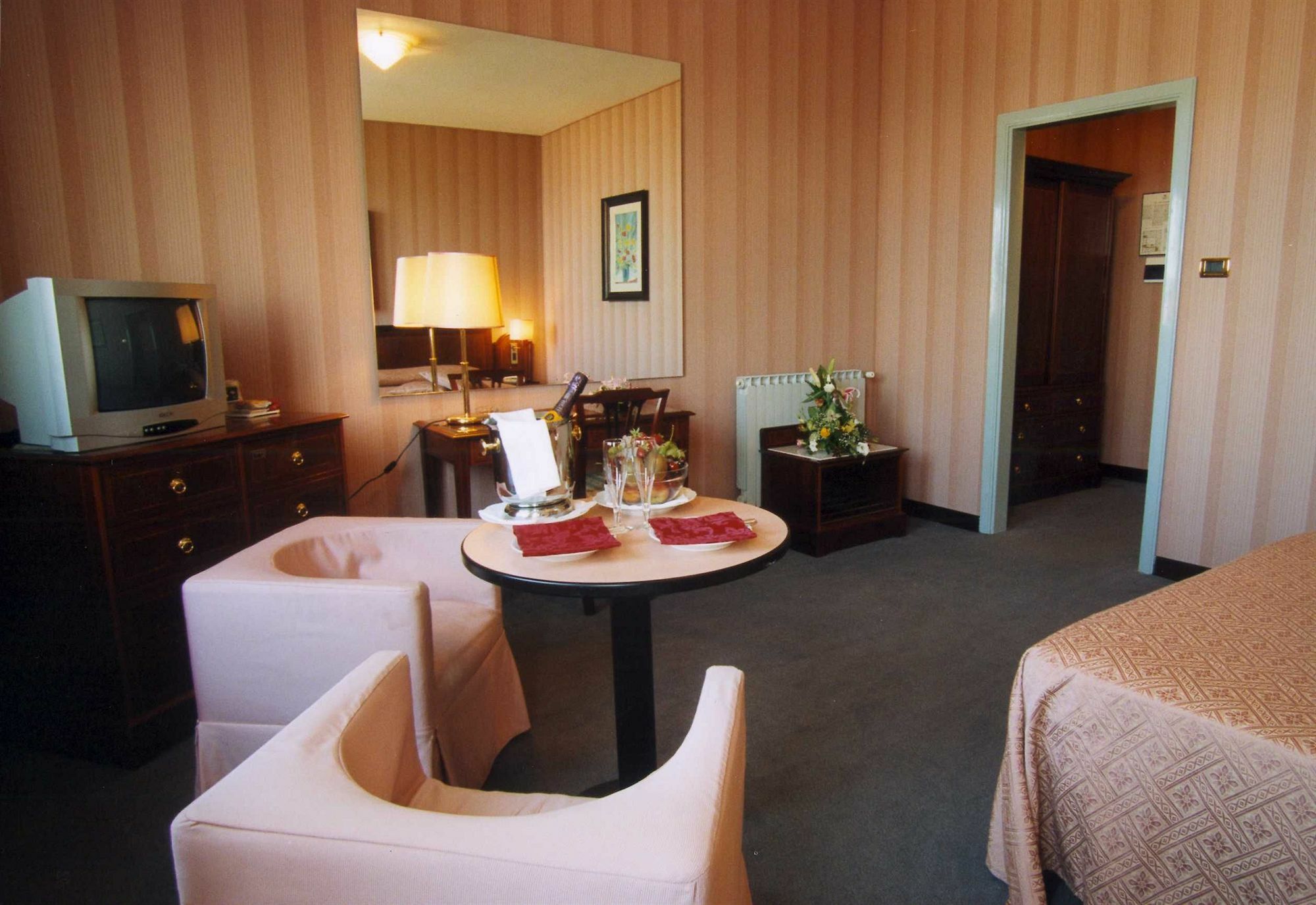 Hotel Esplanade Pescara Buitenkant foto